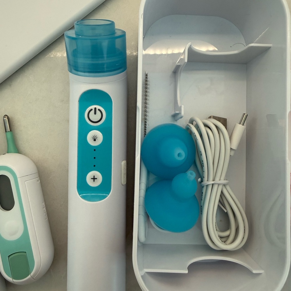 Baby Essentials - Picture 4 of 9